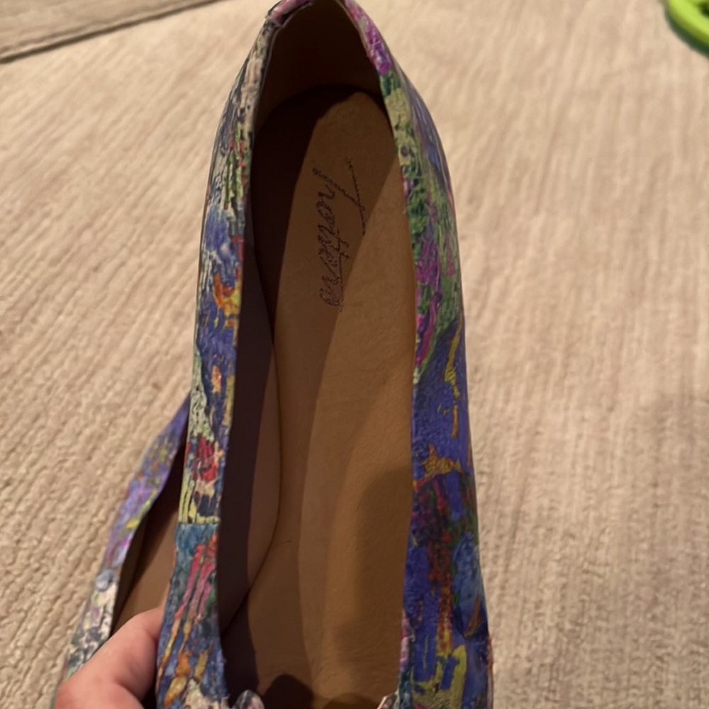 Trotters Multicolored Patterned Flats - image 4